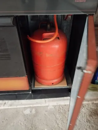 Cocina de Gas Corberó 4 Fuegos con Horno