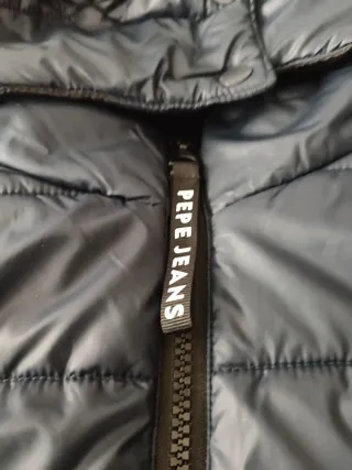 Chaqueta acolchada azul