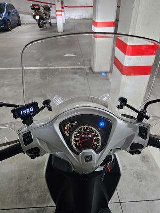 Honda Vision 110 Scooter IMPECABLE