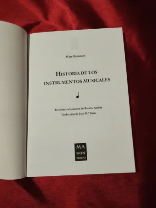Libro Historia Instrumentos Musicales Mary Remnant