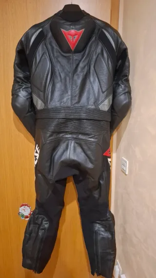 Mono de cuero Dainese Laguna seca