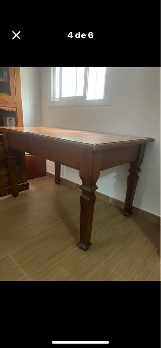 Mueble de salón de madera