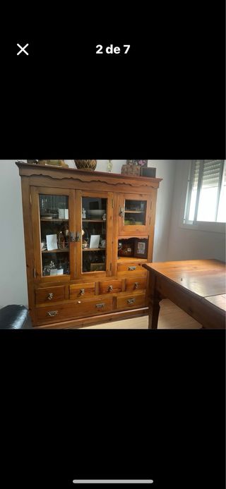 Mueble de salón de madera