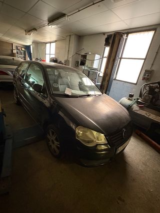 Volkswagen Polo 2007 averiado culata