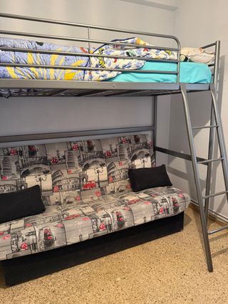 Cama litera con sofá cama