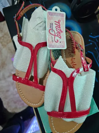 Sandalias Mustang Rojas (a estrenar)