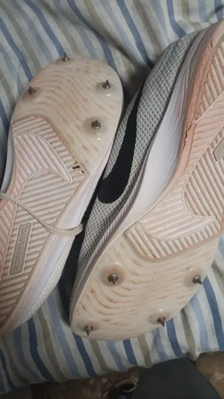 Clavos Nike Zoom Rival Distance