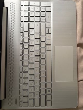 Ordenador HP Plata y Negro