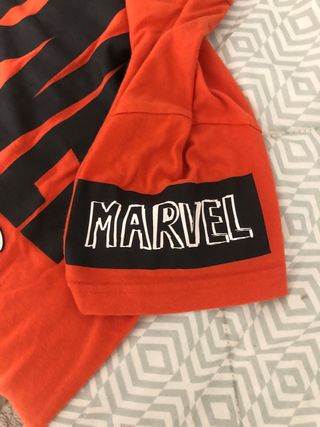 Camiseta Marvel Black Panther Roja