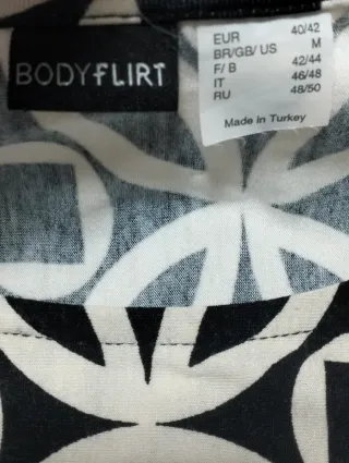 Vestito donna fantasia geometrica