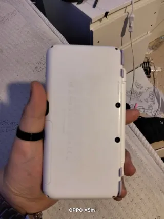 Nintendo 2DS XL Blanca