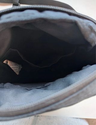 Bandolera Nike Negra Logo Blanco Streetwear