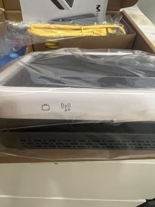 Descodificador Smart Wifi UHD 4K M+