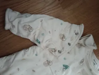 Saco de dormir para bebé marca Kiabi