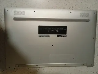 Despiece Portátil Medion Akoya E4251