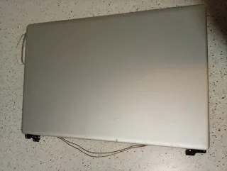 Despiece Portátil Medion Akoya E4251