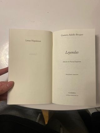 Leyendas/ Legends (Letras Hispanicas) (Spanish ...