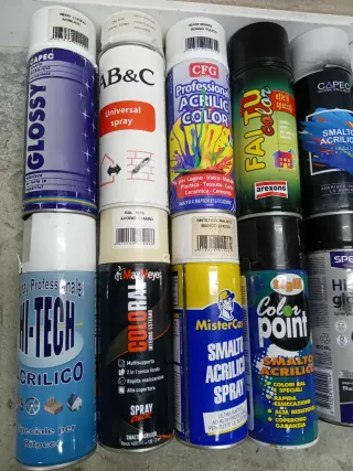 Bombolette spray vernice assortite