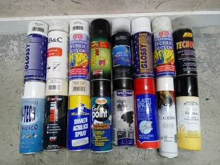 Bombolette spray vernice assortite