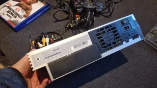 PS2 Slim Plata + Mando + EyeToy + 4 Juegos