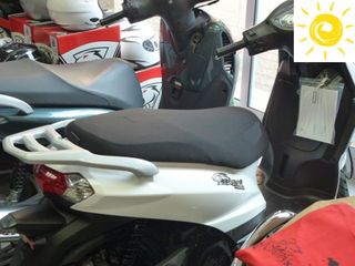 Funda impermeable para asiento de moto
