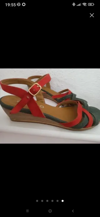 Sandalias ETIEM verde oliva y rojo