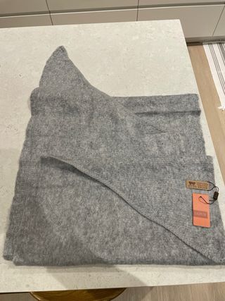 Bufanda Jaipur tacto suave gris