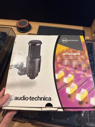 Micrófono Audio Technica AT2020 Condenser
