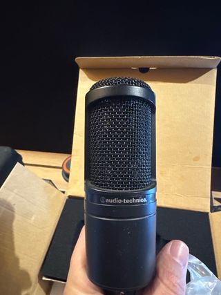 Micrófono Audio Technica AT2020 Condenser