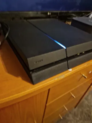 Consola PlayStation 4 Negra