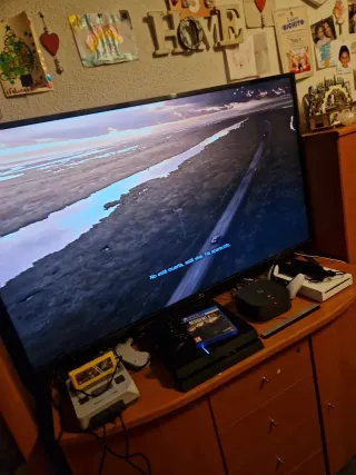 Consola PlayStation 4 Negra