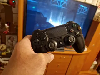 Consola PlayStation 4 Negra