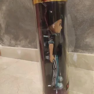 Muñeca Rainbow High Junior High