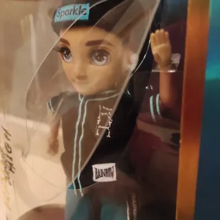 Muñeca Rainbow High Junior High