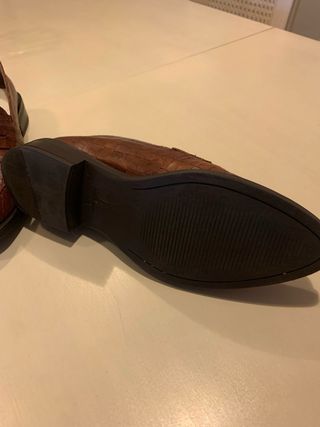 Mocasines piel grabada marrón Talla 37
