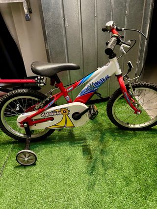 Bicicleta infantil roja bh
