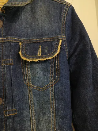 Chaqueta vaquera Bershka con borreguillo Talla M