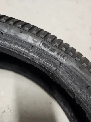 Neumático Dunlop radial lluvia delantero