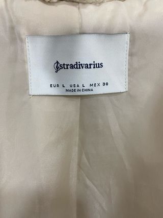 Abrigo borreguito Stradivarius Talla Única