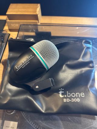 Micrófono T. Bone BD-300 Dinámico Cardioide