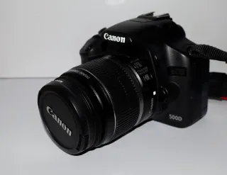 Cámara Canon EOS 500D Negra