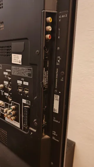 TV LCD Panasonic Viera TX-L37E30E Negra