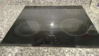Horno Eléctrico Blanco y encimera