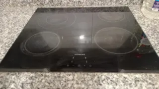 Horno Eléctrico Blanco y encimera