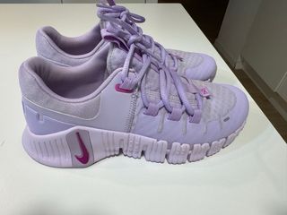 Zapatillas Nike Metcon Moradas