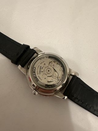 Reloj Seiko Sports Automático Plata