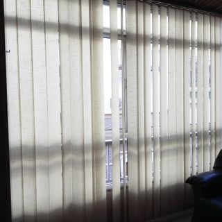 CORTINA DE LAMAS VERTICALES 40,00 EUR