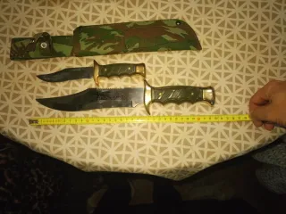 CAZA Set 2 Cuchillos de Caceroa con Funda