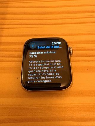 Apple Watch Series 5 40mm Plateado