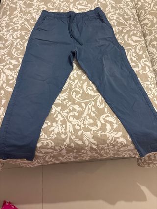 Pantalón azul hombre